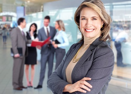 ¿Se puede designar a una persona extranjera como administrador de una sociedad mercantil española?