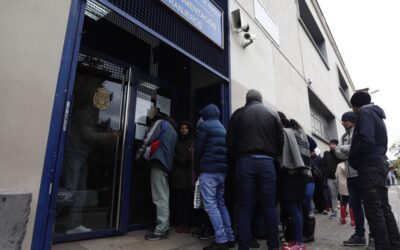 Jóvenes migrantes extutelados: «El nuevo reglamento nos ha cambiado la vida»