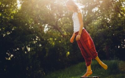 El test de equilibrio sobre una pierna que predice el riesgo de muerte